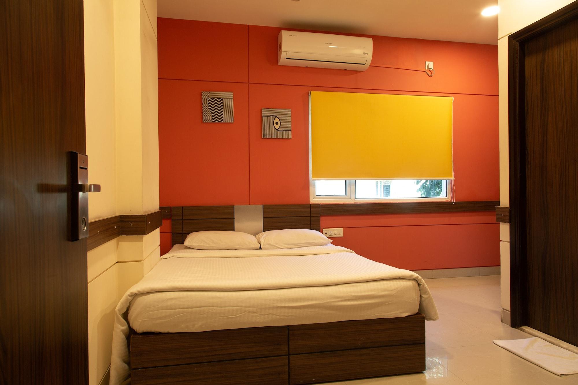 Hotel Tirupur Exteriér fotografie