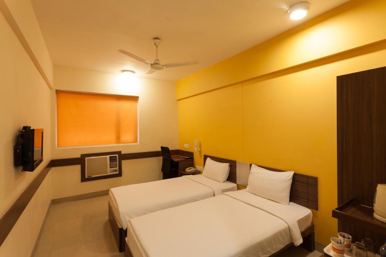 Hotel Tirupur Exteriér fotografie